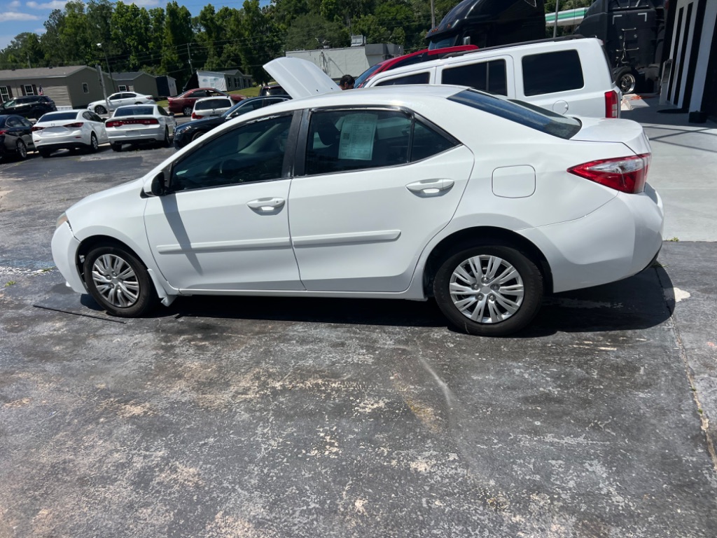 2016 Toyota Corolla - $6,995