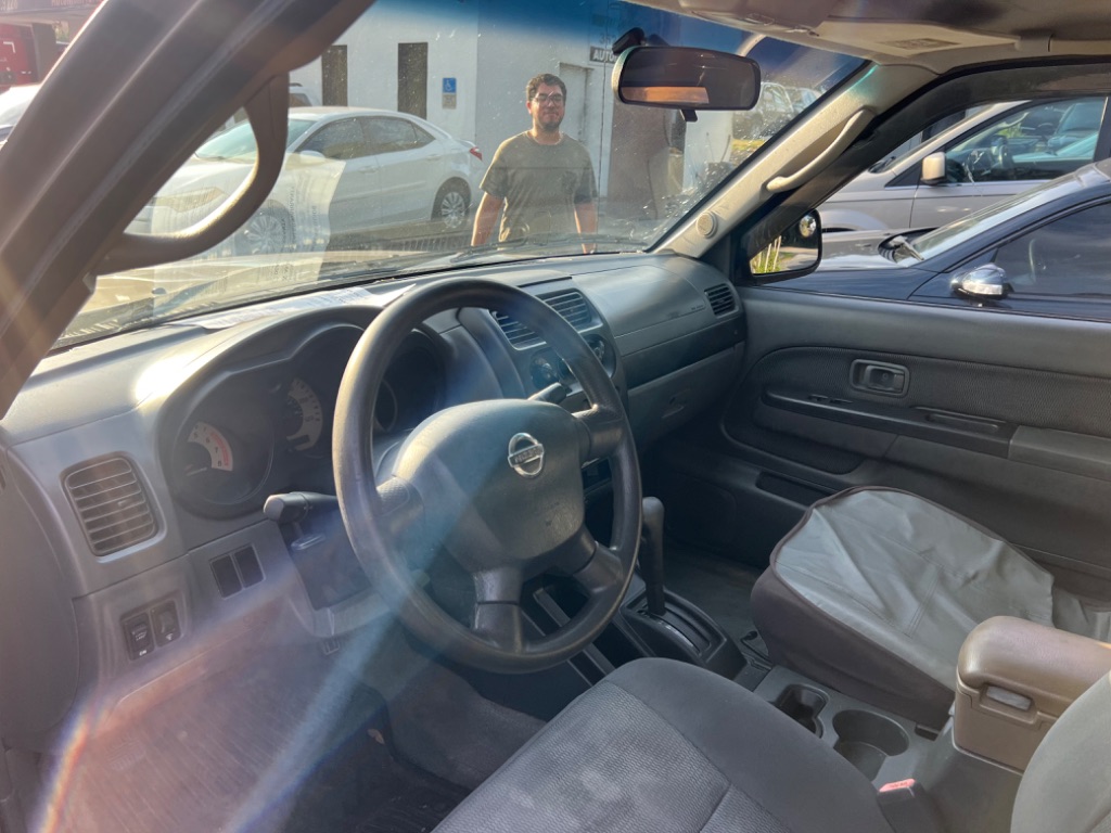 2004 Nissan Frontier - $6,990