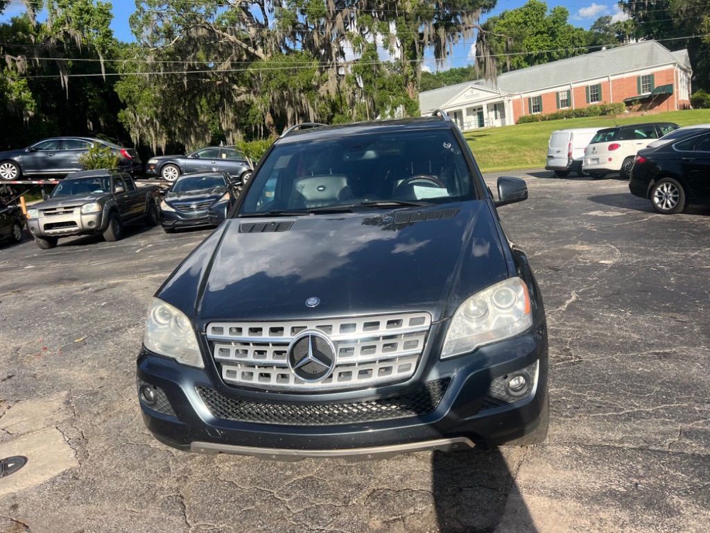 2011 Mercedes-Benz M-Class - $10,490