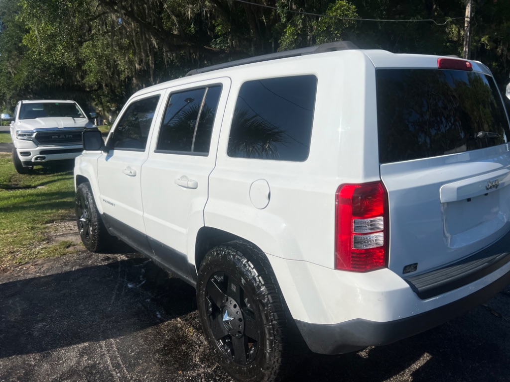 2016 Jeep Patriot - $8,395