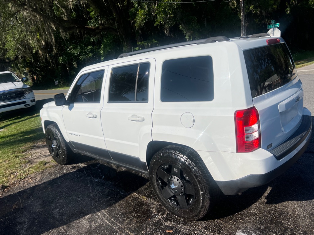 2016 Jeep Patriot - $8,395