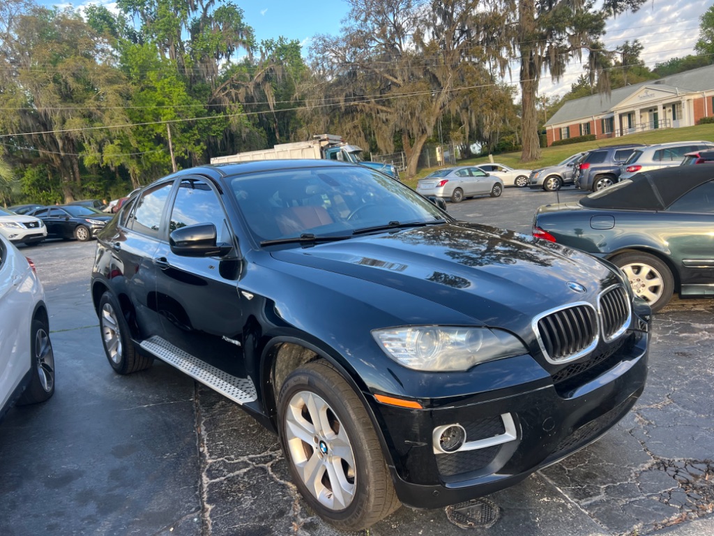 2013 BMW X6 - $13,900