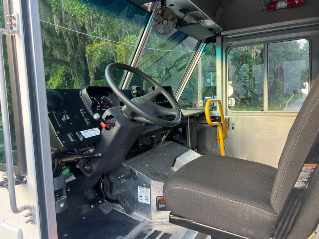 2022 Freightliner Mt45 Chassis - $66,750