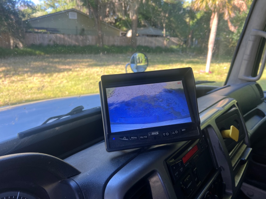 2016 Hino 268 - $29,950