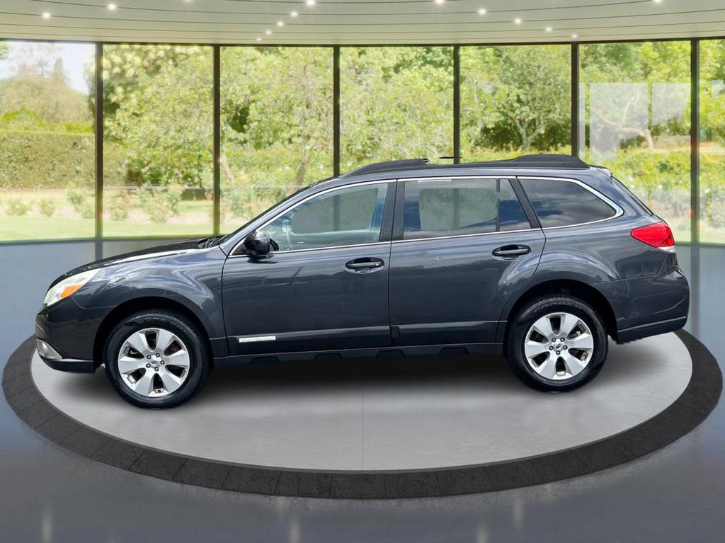 2012 Subaru Outback - $12,999