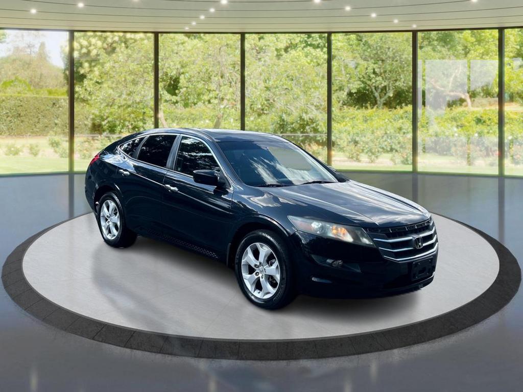 2012 Honda Crosstour - $12,999