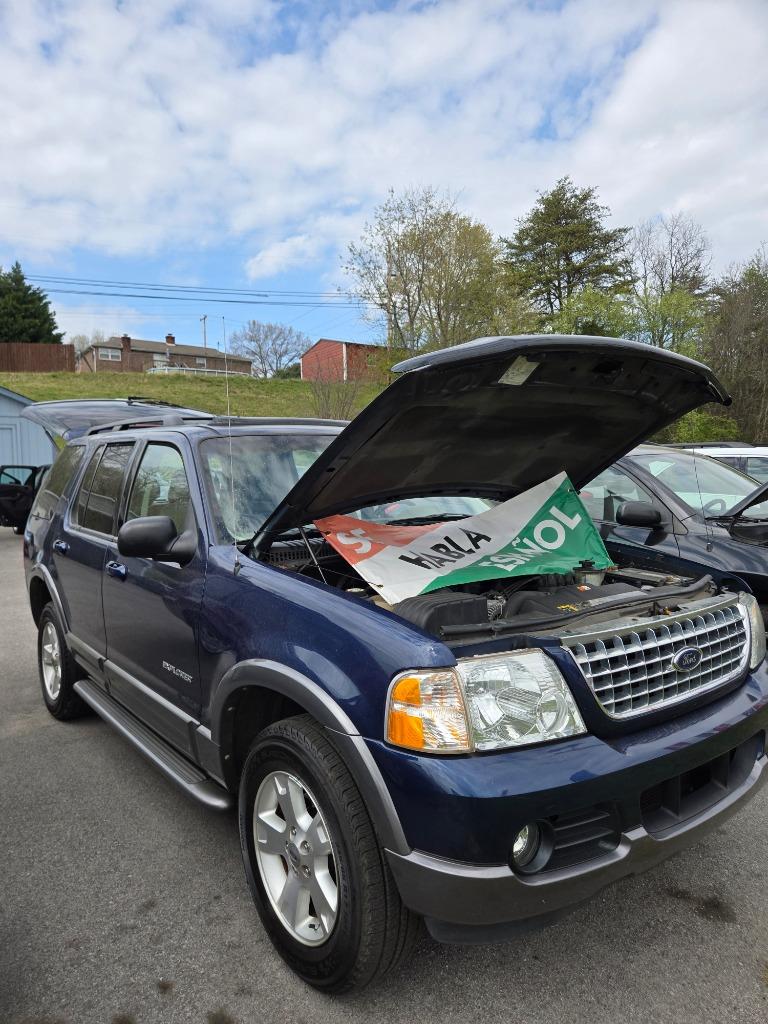 2004 Ford Explorer