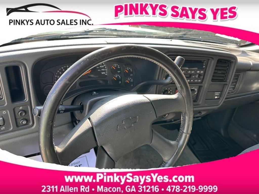 2004 Chevrolet Silverado 1500 Work Truck photo