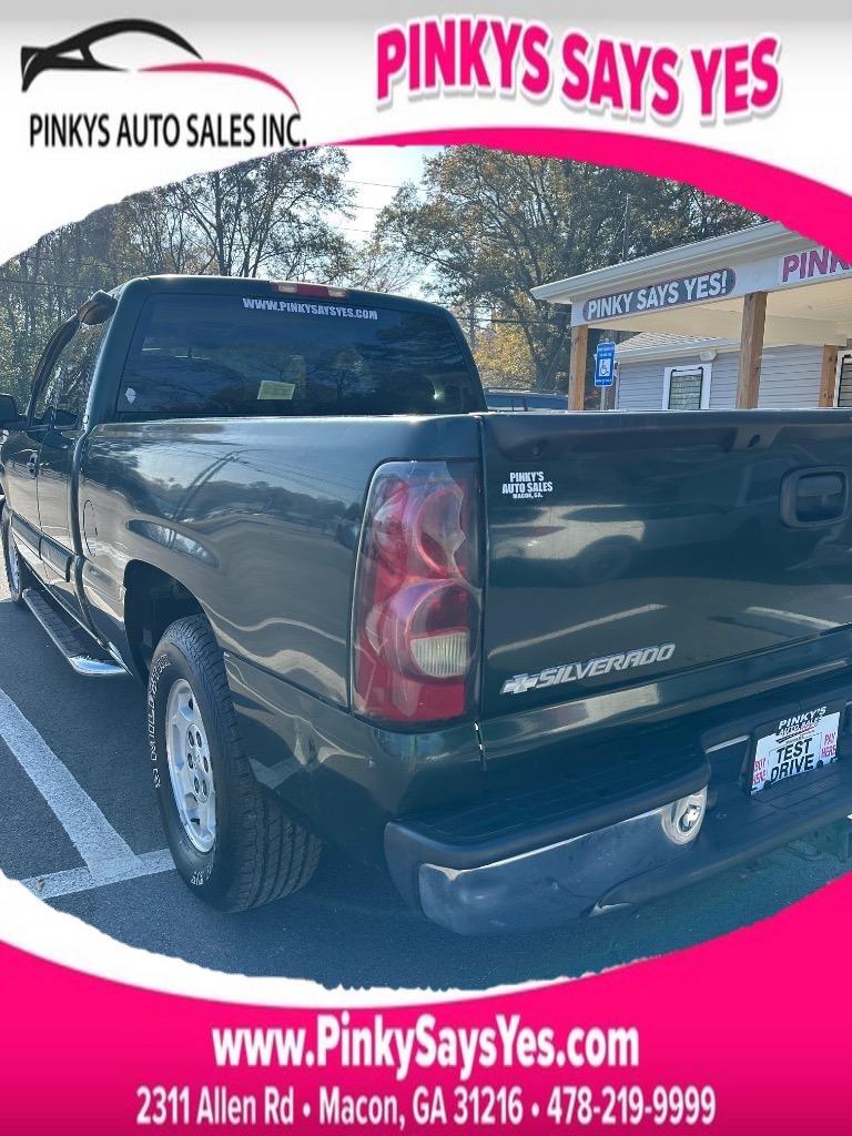 2004 Chevrolet Silverado 1500 Work Truck photo