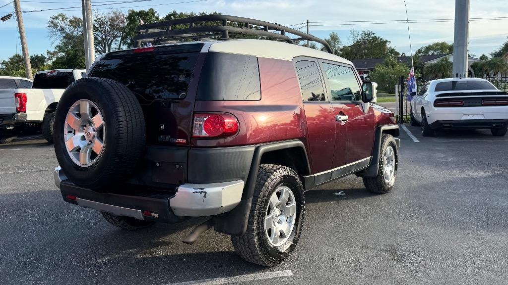 2007 Toyota FJ Cruiser - $11,900
