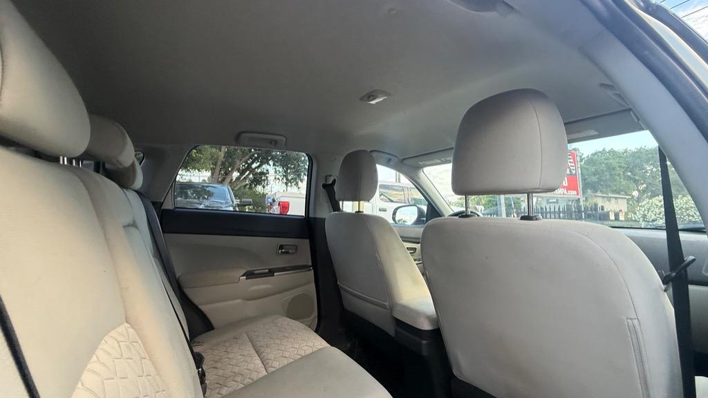 2020 Mitsubishi Outlander - $8,400