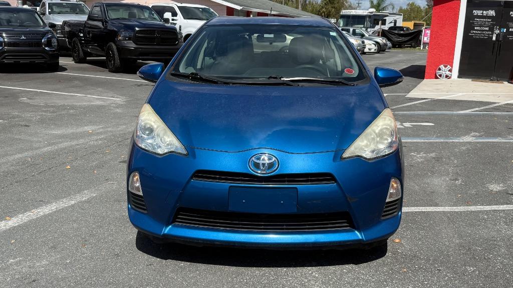 2014 Toyota Prius - $7,500