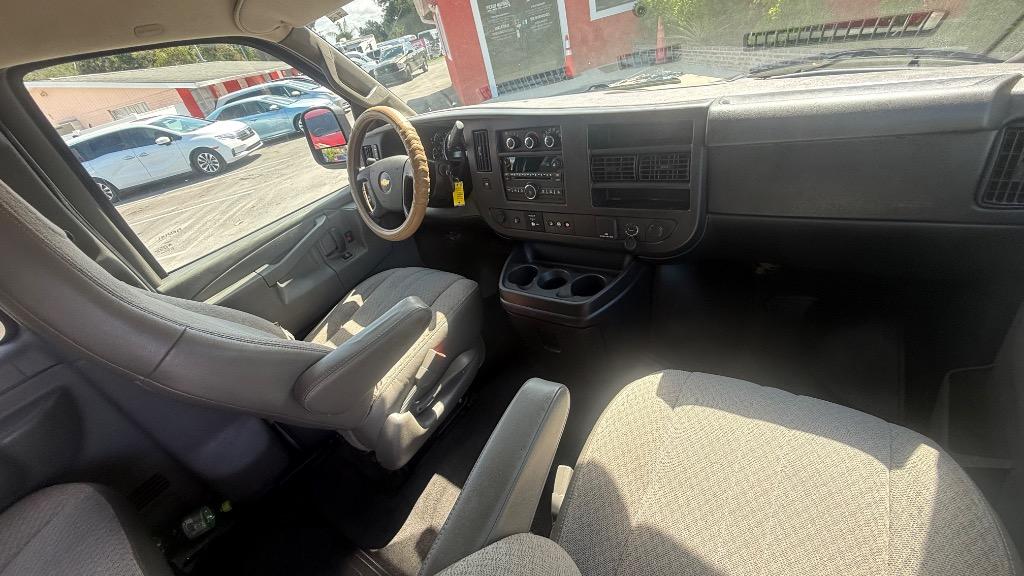 2016 Chevrolet Express - $19,900
