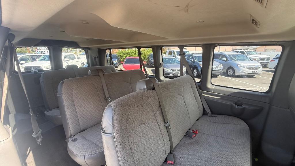 2016 Chevrolet Express - $19,900
