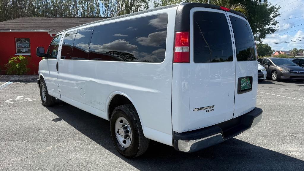 2016 Chevrolet Express - $19,900