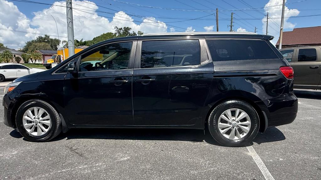 2016 Kia Sedona - $8,500