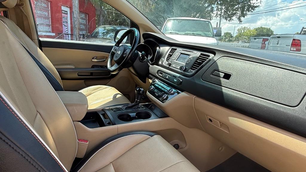 2016 Kia Sedona - $8,500