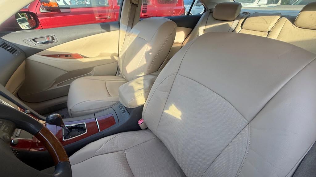 2009 Lexus ES - $5,500
