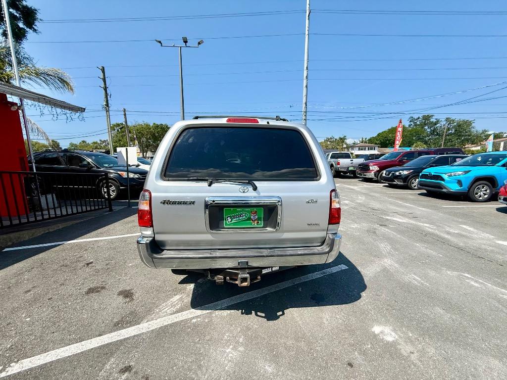 2002 Toyota 4Runner SR5 photo