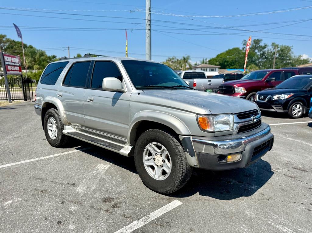 2002 Toyota 4Runner SR5 photo