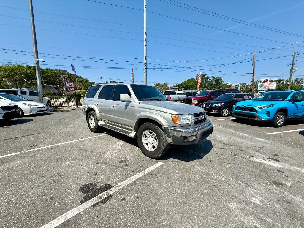 2002 Toyota 4Runner SR5 photo