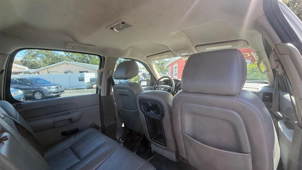 2011 Chevrolet Silverado - $13,500