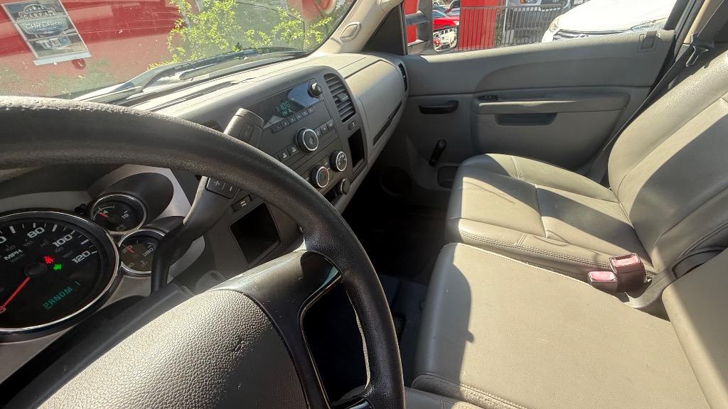 2011 Chevrolet Silverado - $13,500