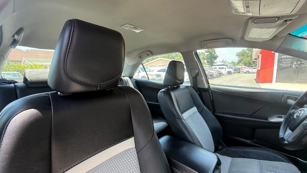 2014 Toyota Camry - $9,900