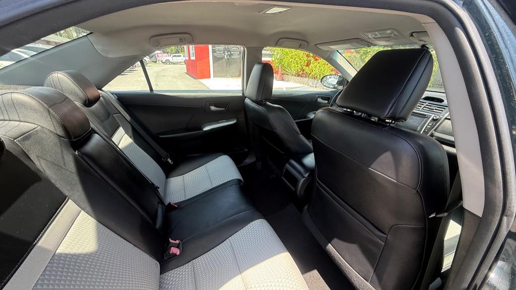 2014 Toyota Camry - $9,900