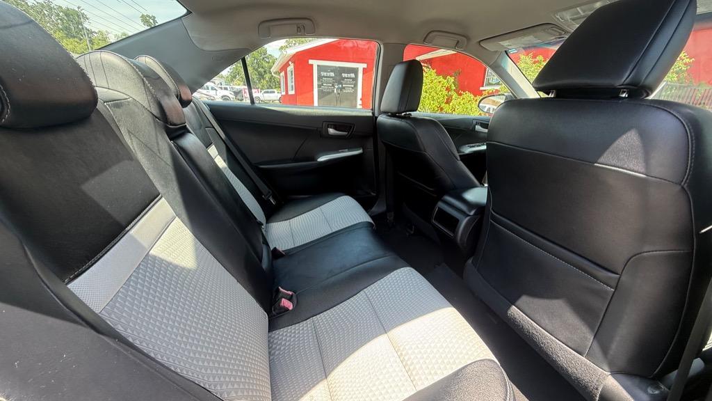 2014 Toyota Camry - $9,900