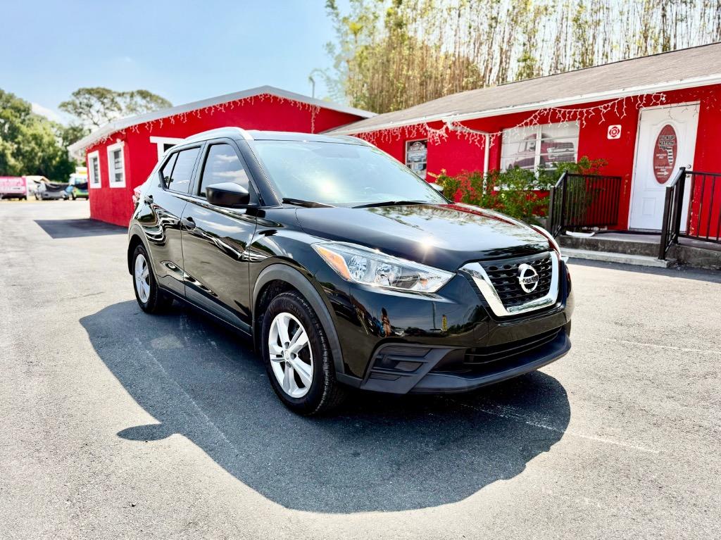 2019 Nissan Kicks S photo