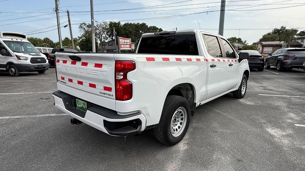 2022 Chevrolet Silverado - $27,900