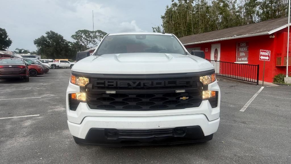 2022 Chevrolet Silverado - $27,900