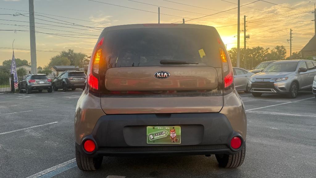 2016 Kia Soul - $9,900