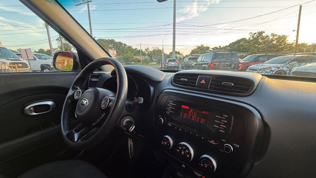 2016 Kia Soul - $9,900
