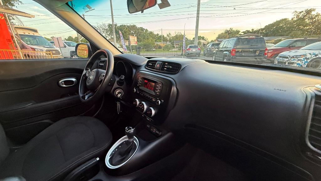 2016 Kia Soul - $9,900