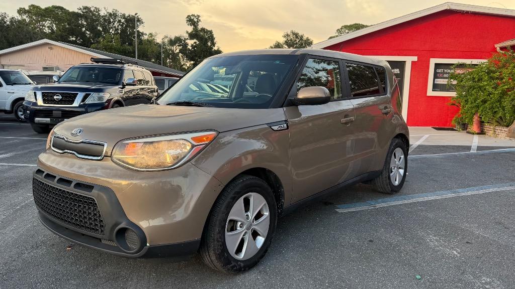 2016 Kia Soul - $9,900