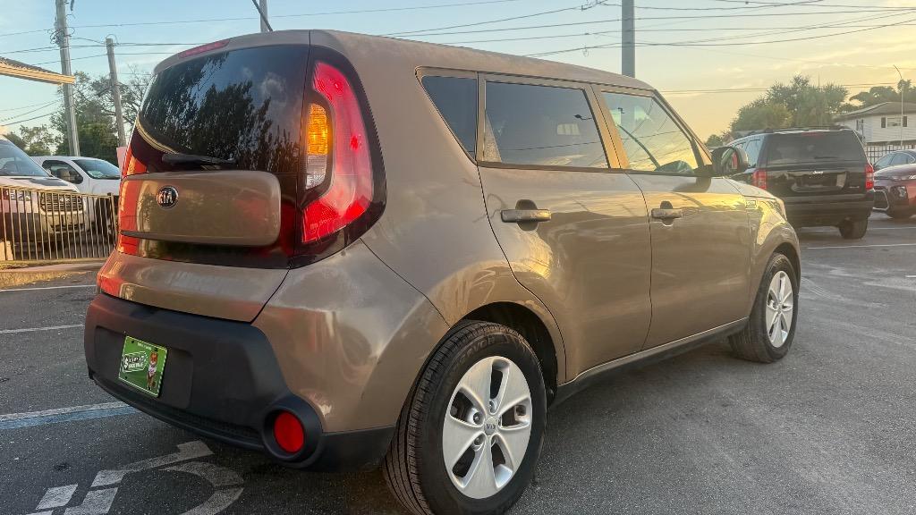 2016 Kia Soul - $9,900