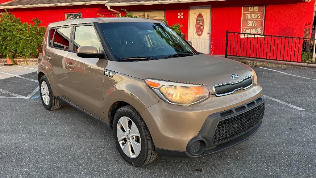 2016 Kia Soul - $9,900