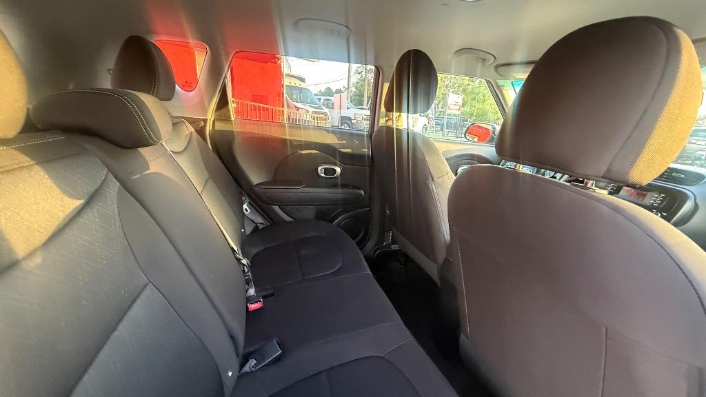 2016 Kia Soul - $9,900