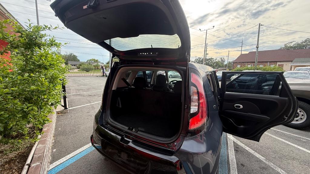 2016 Kia Soul - $6,500