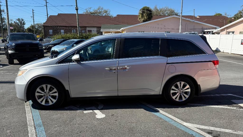 2014 Honda Odyssey - $8,900