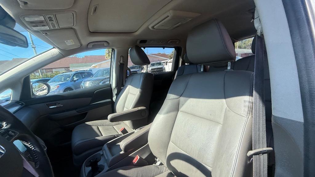 2014 Honda Odyssey - $8,900
