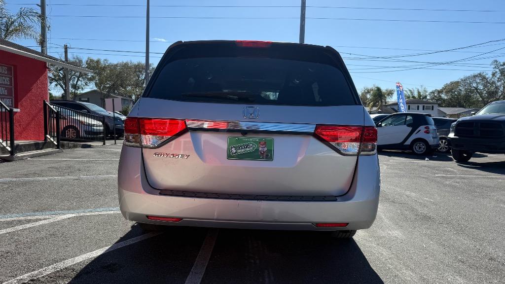 2014 Honda Odyssey - $8,900