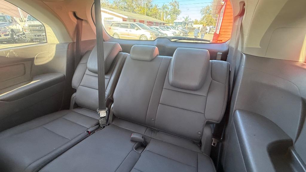 2014 Honda Odyssey - $8,900