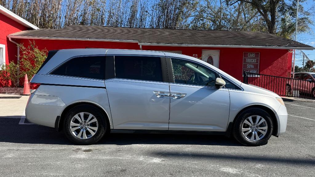 2014 Honda Odyssey - $8,900