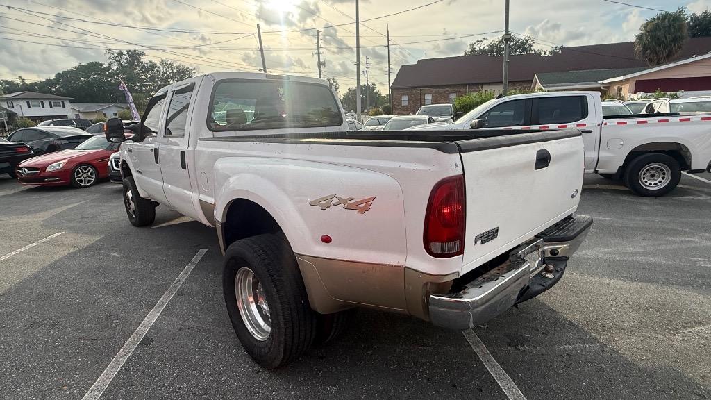 2005 Ford F350 - $8,500