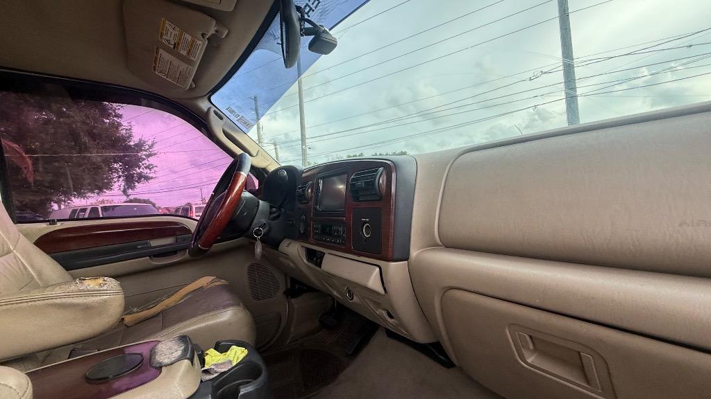 2005 Ford F350 - $8,500