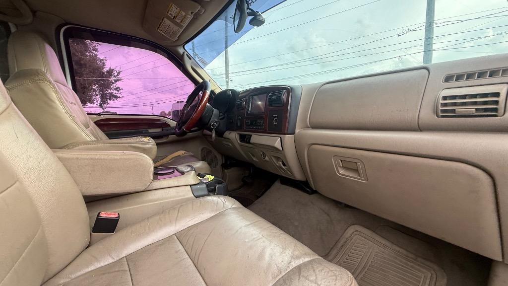 2005 Ford F350 - $8,500