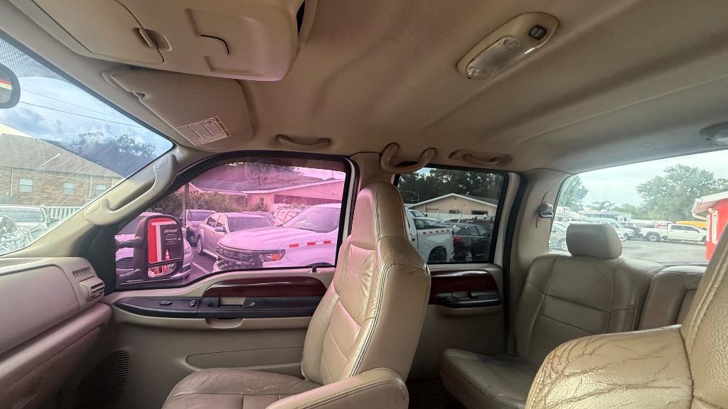 2005 Ford F350 - $8,500